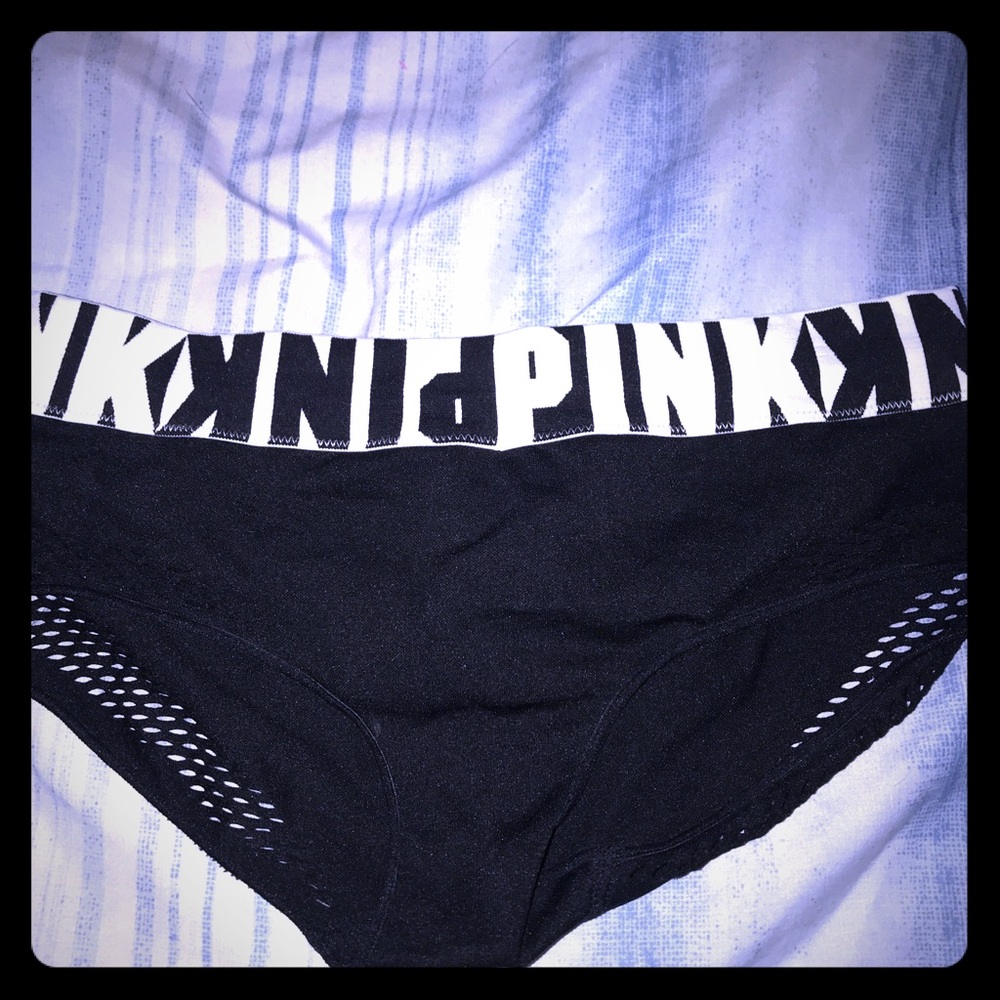 BNWOT Pink panties 😍😍